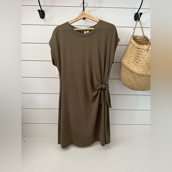 Cable & Gauge Dresses Cable Gauge Green Mini Dress With Front Tie